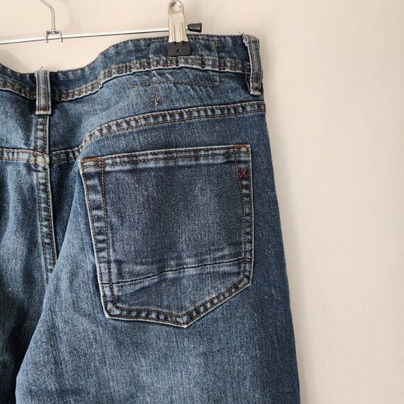 Men's Slim Stretch Jeans | 36 x 32 | Medium Wash Denim | MBX Straight Leg - Picture 6 of 12
